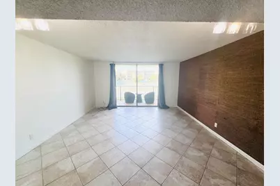 2820 Tennis Club Drive #206, West Palm Beach, FL 33417 - Photo 2