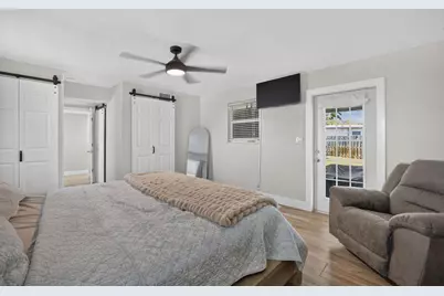 1633 NE 51st Court, Pompano Beach, FL 33064 - Photo 18