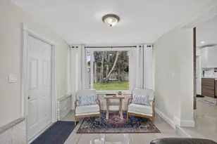 1633 NE 51st Ct, Pompano Beach, FL 33064 - Photo 14