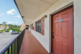 4682 Oak Terrace Dr, Greenacres, FL 33463 - Photo 6