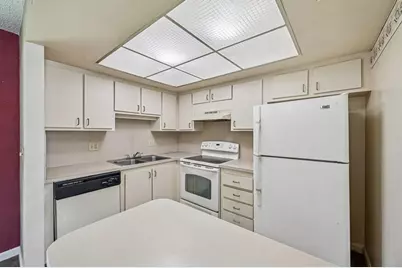 4682 Oak Terrace Drive #4682, Greenacres, FL 33463 - Photo 12