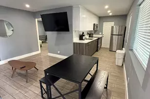 906 N Riverside Dr, Pompano Beach, FL 33062 - Photo 2