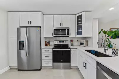 2768 Carambola Circle S #506, Coconut Creek, FL 33066 - Photo 6