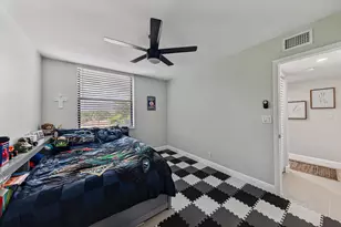 2768 Carambola Cir S, Coconut Creek, FL 33066 - Photo 22