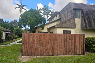 2985 Genoa Pl, West Palm Beach, FL 33406 - Photo 12