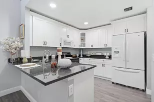 2985 Genoa Pl, West Palm Beach, FL 33406 - Photo 12