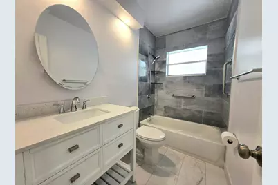 6505 Winfield Boulevard #B-31, Margate, FL 33063 - Photo 10