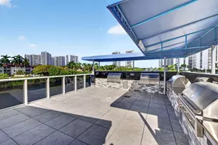 3675 N Country Club Dr, Aventura, FL 33180 - Photo 50