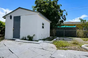 173 W 16th St, Riviera Beach, FL 33404 - Photo 2