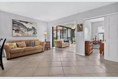 305 Congressional Way, Deerfield Beach, FL 33442 - Photo 16