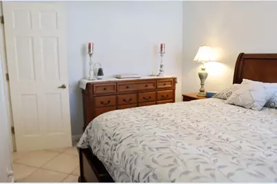 305 Congressional Way, Deerfield Beach, FL 33442 - Photo 18
