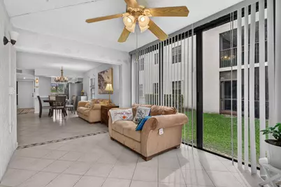 305 Congressional Way, Deerfield Beach, FL 33442 - Photo 24
