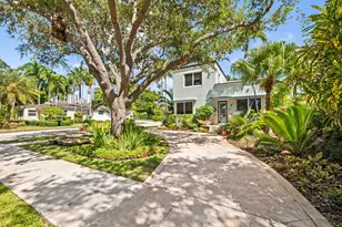 1555 Monroe St, Hollywood, FL 33020 - Photo 2