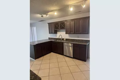 121 Beaumont Lane, Palm Beach Gardens, FL 33410 - Photo 6