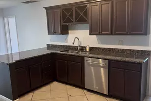 121 Beaumont Ln, Palm Beach Gardens, FL 33410 - Photo 6