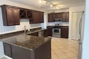 121 Beaumont Ln, Palm Beach Gardens, FL 33410 - Photo 8