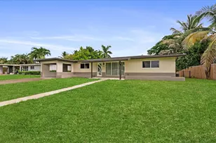 256 Greenbrier Dr, Palm Springs, FL 33461 - Photo 1
