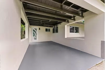 256 Greenbrier Drive, Palm Springs, FL 33461 - Photo 30