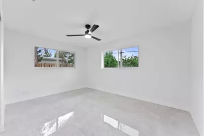256 Greenbrier Drive, Palm Springs, FL 33461 - Photo 22