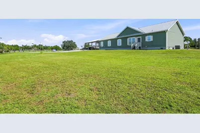 4944 NE 115th Place, Okeechobee, FL 34972 - Photo 2