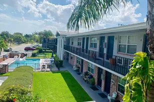2701 Middle River Dr, Fort Lauderdale, FL 33306 - Photo 4