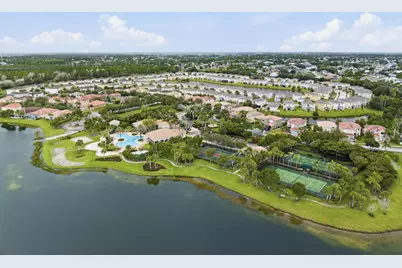 991 NW Leonardo Circle, Port Saint Lucie, FL 34986 - Photo 32