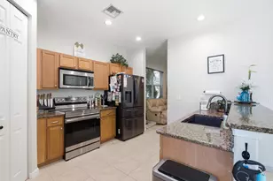 991 NW Leonardo Cir, Port Saint Lucie, FL 34986 - Photo 10
