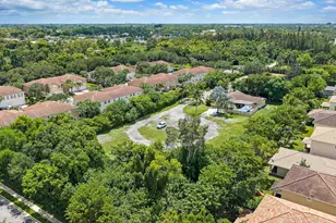 5681 Desoto Rd, Greenacres, FL 33463 - Photo 8