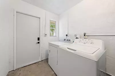 1924 Service Road, North Palm Beach, FL 33408 - Photo 10