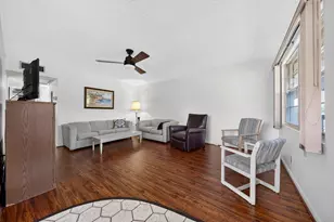 64 Upminster C, Deerfield Beach, FL 33442 - Photo 4