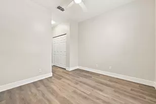 813 Pipers Cay Dr, West Palm Beach, FL 33415 - Photo 30