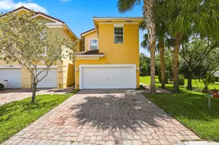 813 Pipers Cay Dr, West Palm Beach, FL 33415 - Photo 1