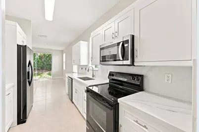 813 Pipers Cay Drive, West Palm Beach, FL 33415 - Photo 6