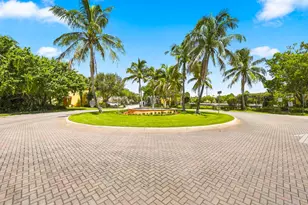 813 Pipers Cay Dr, West Palm Beach, FL 33415 - Photo 40