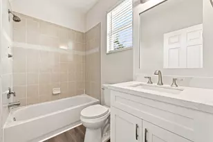 813 Pipers Cay Dr, West Palm Beach, FL 33415 - Photo 32