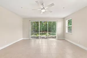 813 Pipers Cay Dr, West Palm Beach, FL 33415 - Photo 16