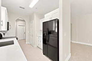 813 Pipers Cay Dr, West Palm Beach, FL 33415 - Photo 10