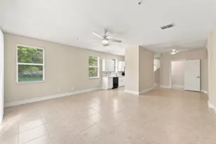813 Pipers Cay Dr, West Palm Beach, FL 33415 - Photo 12