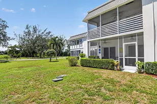 2880 Lake Osborne Dr, Lake Worth Beach, FL 33461 - Photo 22