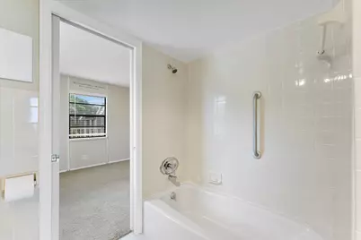 501 SW 11th Place #418, Boca Raton, FL 33432 - Photo 12