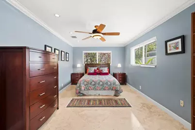 2137 NE 17th Avenue, Wilton Manors, FL 33305 - Photo 6