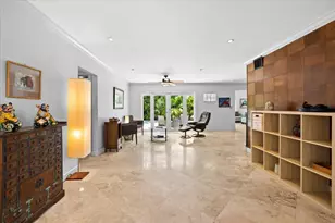 2137 NE 17th Ave, Wilton Manors, FL 33305 - Photo 2