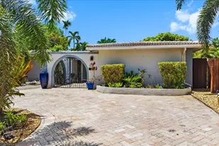 2137 NE 17th Ave, Wilton Manors, FL 33305 - Photo 16