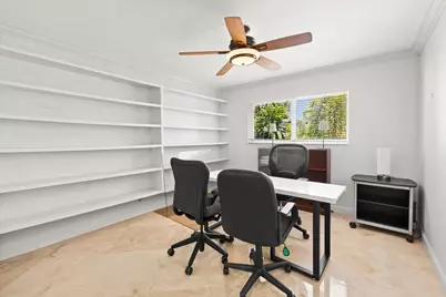 2137 NE 17th Avenue, Wilton Manors, FL 33305 - Photo 14