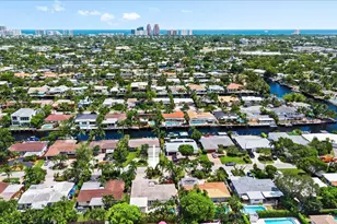 2137 NE 17th Ave, Wilton Manors, FL 33305 - Photo 28