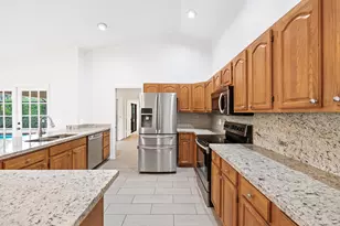 14358 Blackberry Dr, Wellington, FL 33414 - Photo 6