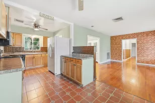 1054 Trinidad Ave, Fort Pierce, FL 34982 - Photo 18