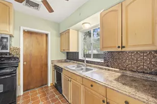 1054 Trinidad Ave, Fort Pierce, FL 34982 - Photo 14
