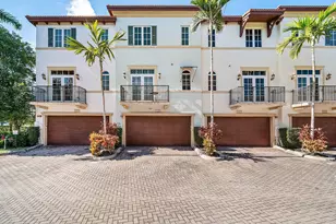 3281 Estancia Ln, Boynton Beach, FL 33435 - Photo 2