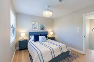 2478 Bedford Mews Dr, Wellington, FL 33414 - Photo 12